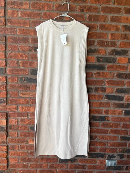 Sleeveless light tan Maxi Dress - Minimalist Summer Dress - Picture 2 of 2